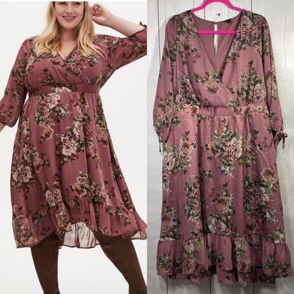 torrid Dresses & Skirts - Torrid Womens Chiffon Surplice Floral 3/4 Sleeve Smocked Pink Midi Dress